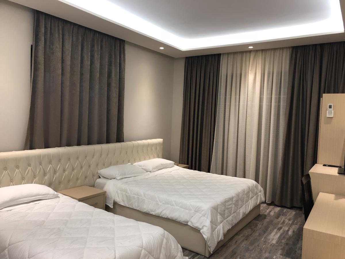 Lungomare 3* Vlorë